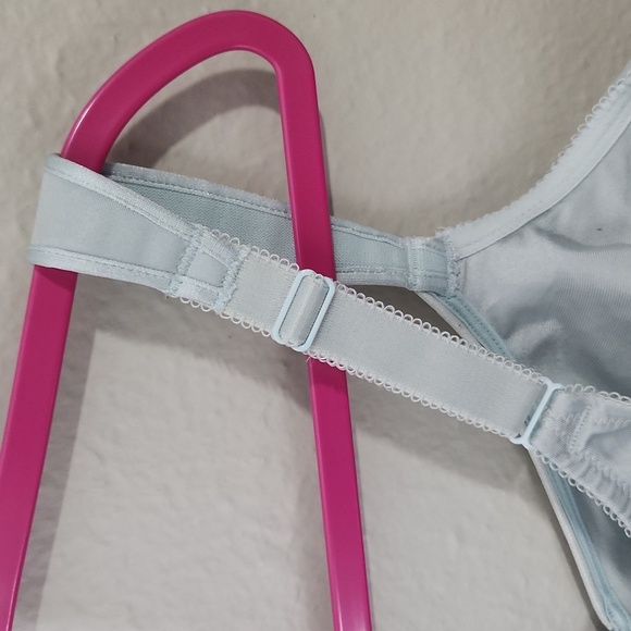 WACOAL 40D. Elegant Light Blue Women's Bra - Picture 4 of 11